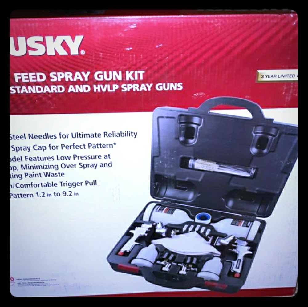 Husky, gravity Feed Spray Gun Kit